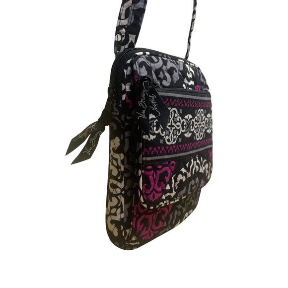 Vera Bradley Women’s Black & Pink Quilted Floral Patterned Crossbody Bag Sz S - Picture 2 of 13